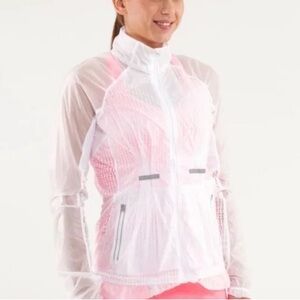 Lululemon Run Lightweight Wind/ Rain Jacket Sheer Mesh Back, White, Size 6
